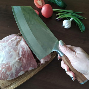 Отличный кухонный нож !