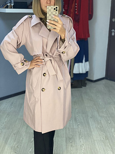 Розовый тренч от EasyBeauty Store.